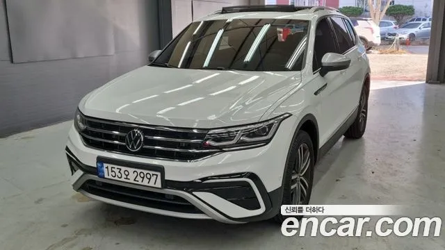 Volkswagen Tiguan 2.0 TSI Prestige