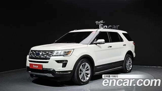 Ford Explorer 2.3 Limited 4WD