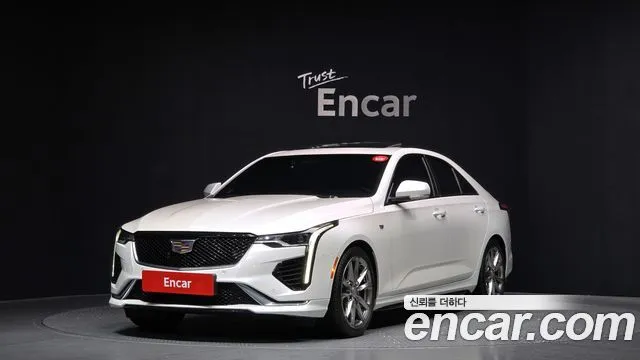 Cadillac CT4 2.0 Sport