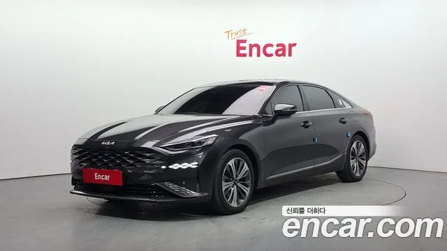 Kia K8 Signature