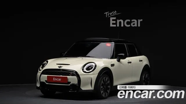Mini Cooper 5Door Classic