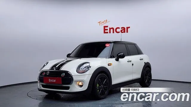 Mini Cooper 5Door Standard