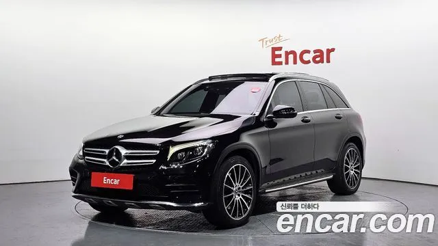 Mercedes-Benz GLC-Class GLC300 4MATIC AMG Line