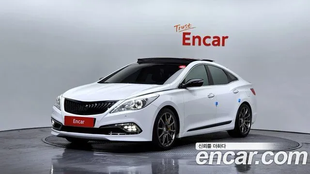 Hyundai Grandeur HG240 Luxury