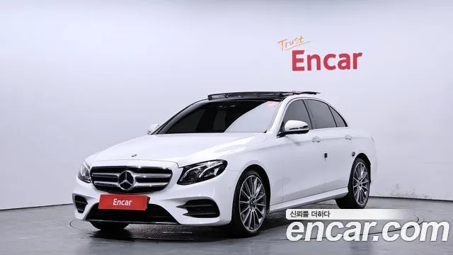 Mercedes-Benz E-Class E300 4MATIC AMG Line