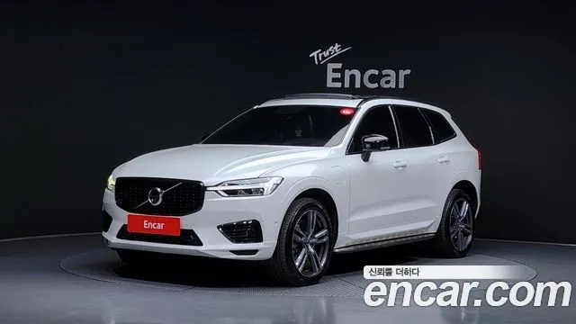 Volvo XC60 T8 R-Design