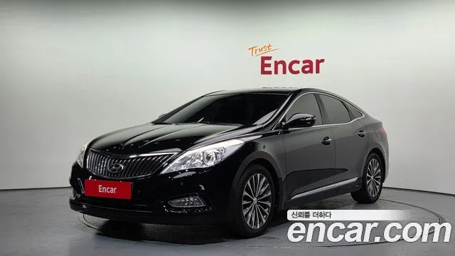 Hyundai Grandeur HG240 Modern