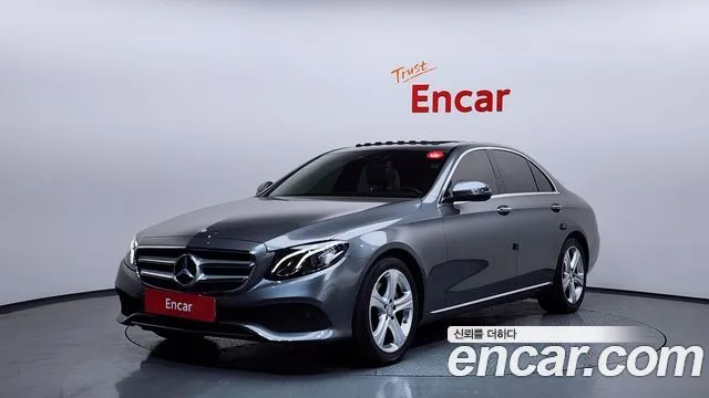 Mercedes-Benz E-Class E200 Avantgarde