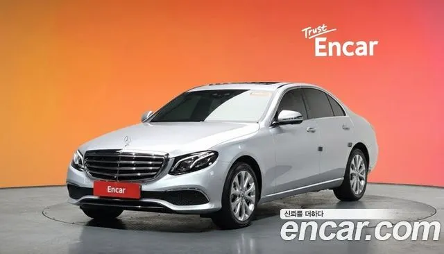 Mercedes-Benz E-Class E300 Exclusive