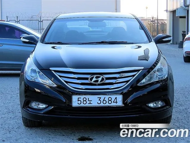 Hyundai Sonata LPi Top