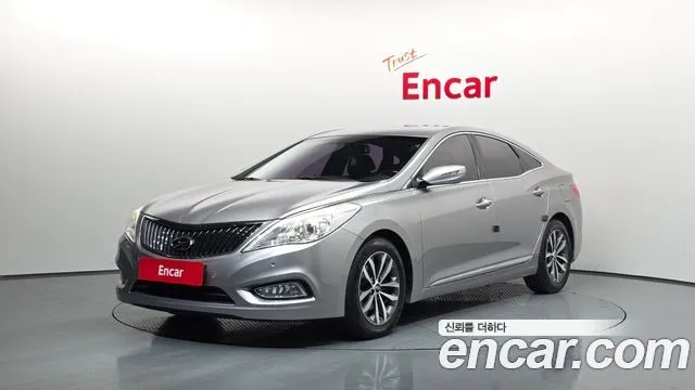Hyundai Grandeur HG240 Luxury