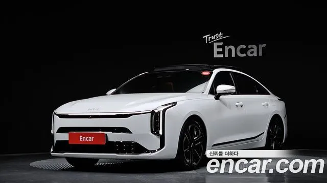 Kia K8 Signature