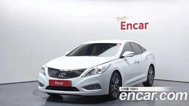Hyundai Grandeur HG240 Modern