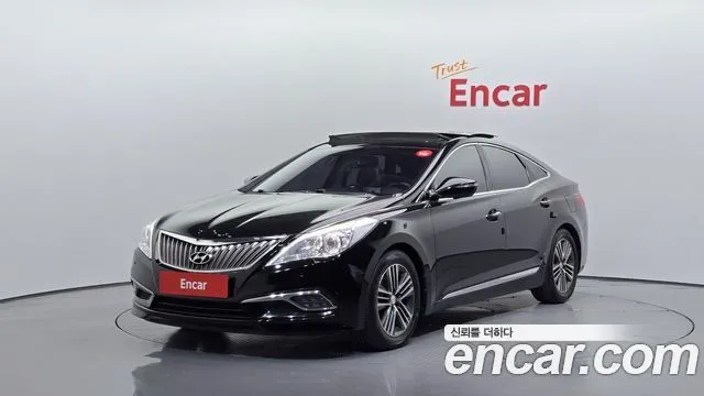 Hyundai Grandeur HG240 Modern