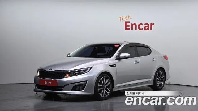 Kia K5 Luxury