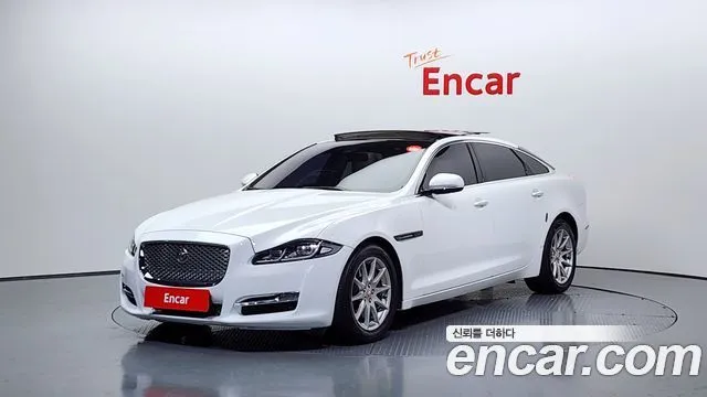 Jaguar XJ 2.0 Luxury LWB