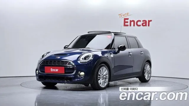Mini Cooper 5Door Standard