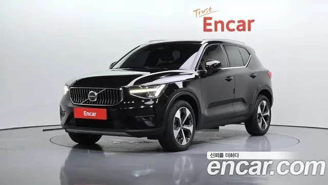 Volvo XC40 B4 Ultimate Bright