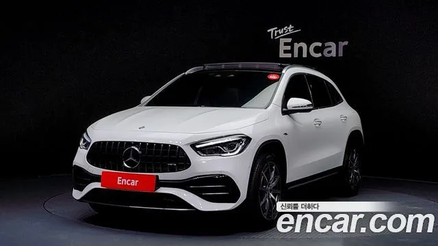 Mercedes-Benz GLA-Class GLA45 AMG 4MATIC+