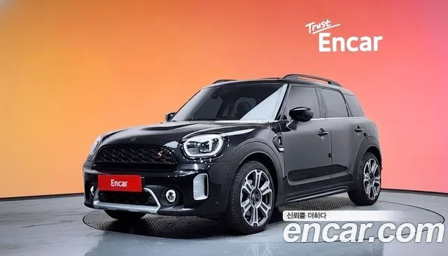 Mini Countryman ALL4 Classic Launch Pack