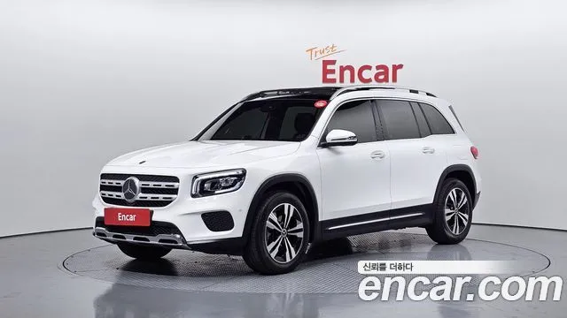 Mercedes-Benz GLB-Class GLB220
