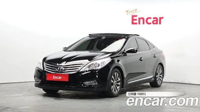 Hyundai Grandeur HG240 Luxury