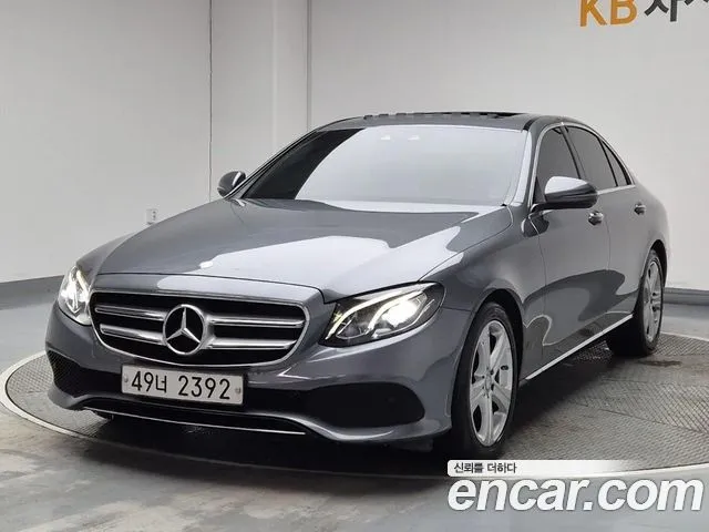 Mercedes-Benz E-Class E200 Avantgarde