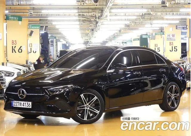 Mercedes-Benz A-Class A220 Sedan
