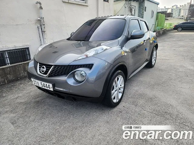 Nissan Juke 1.6 SV