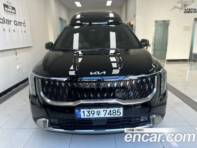 Kia Canival HEV 9-Seater Hi-Limousine