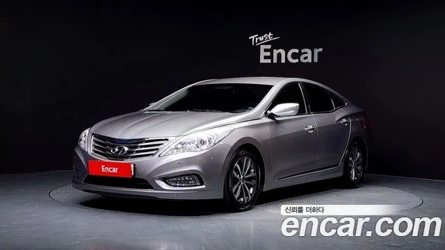 Hyundai Grandeur HG240 Luxury