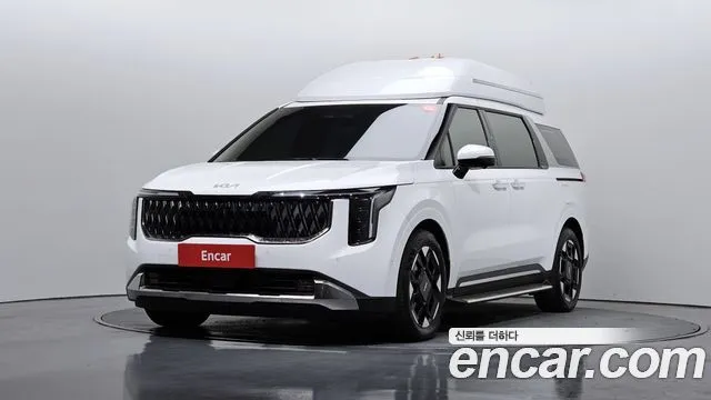 Kia Canival HEV 4-Seater Hi Limousine