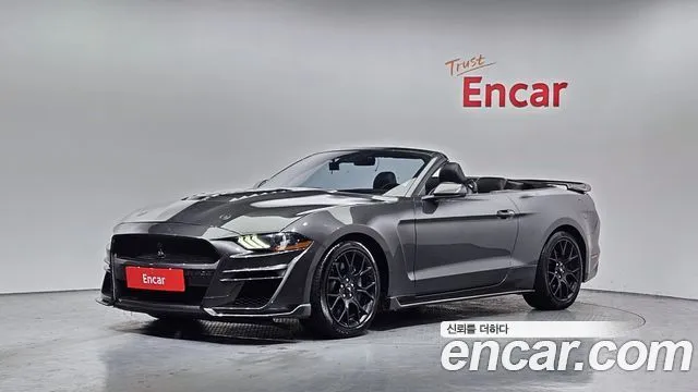 Ford Mustang Convertible