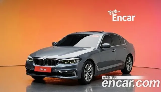 BMW 5-Series 520i Luxury