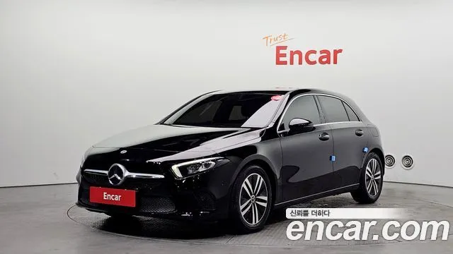 Mercedes-Benz A-Class A220 Hatchback