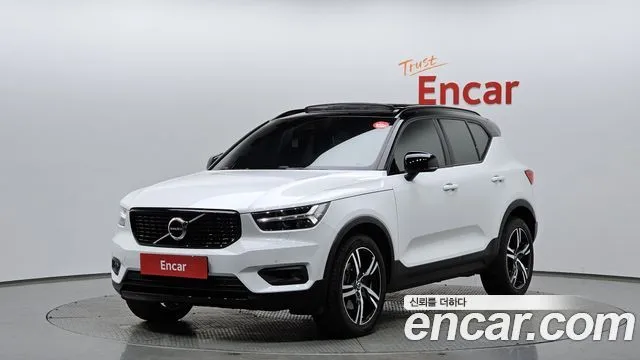 Volvo XC40 T4 R-Design