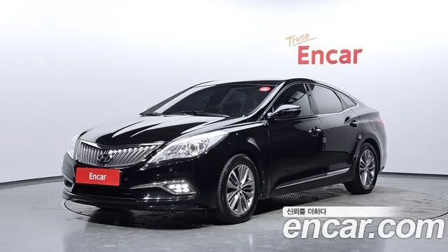 Hyundai Grandeur HG240 Modern