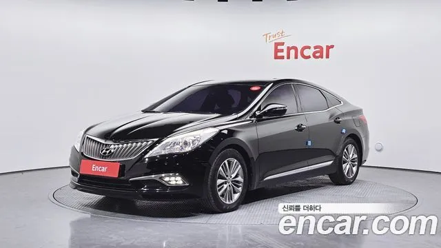 Hyundai Grandeur HG240 Modern