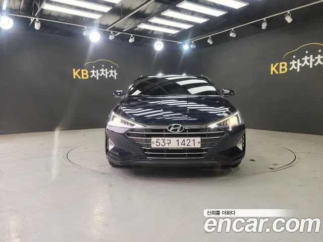 Hyundai AVANTE 1.6