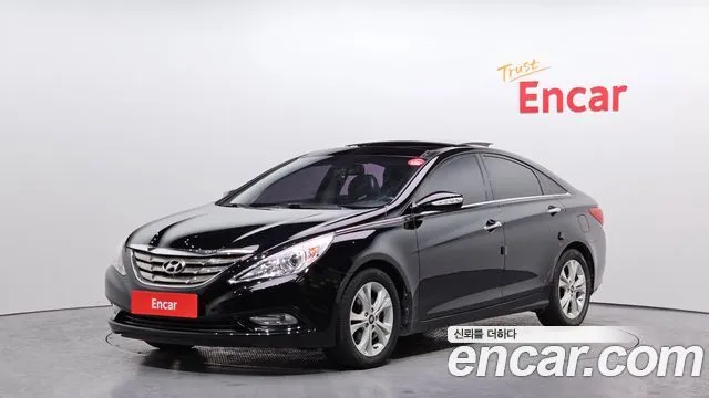 Hyundai Sonata Top