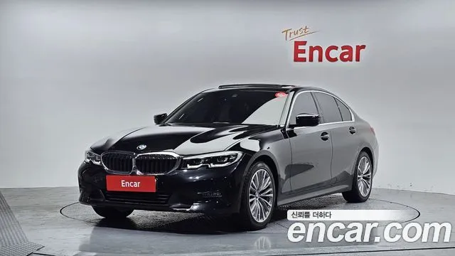 BMW 3-Series 320i