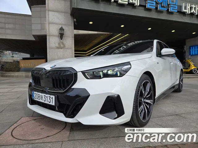 BMW 5-Series 530i xDrive M Sport