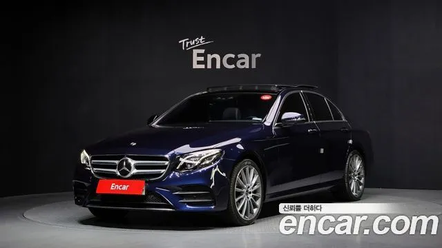 Mercedes-Benz E-Class E350 4MATIC AMG Line