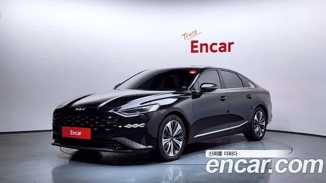 Kia K8 Signature