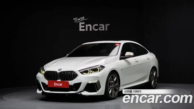 BMW 2-Series M235i xDrive