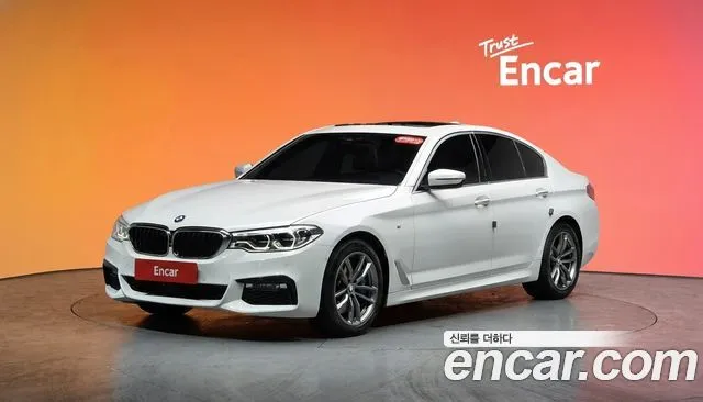 BMW 5-Series 530i M Sport Package Plus