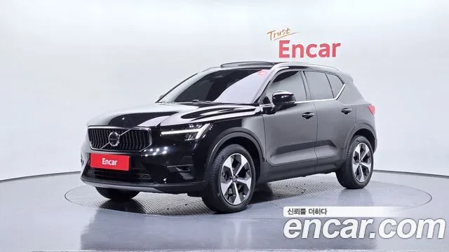Volvo XC40 B4 Ultimate Bright