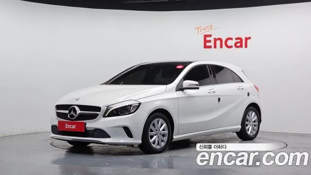 Mercedes-Benz A-Class A200