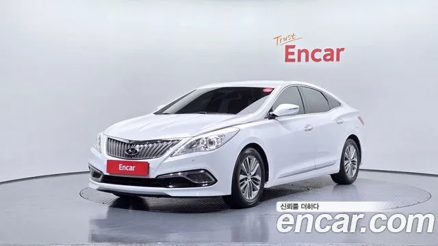 Hyundai Grandeur HG240 Modern