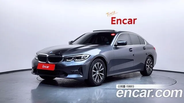 BMW 3-Series 320i